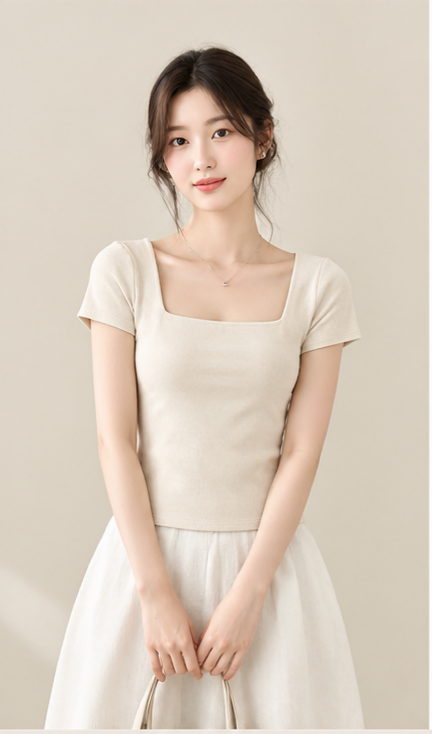 Basic Square Neck Top – Áo thun cổ vuông ôm dáng